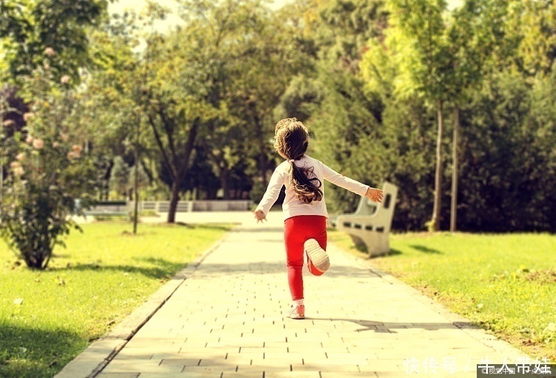 孩子|有远见的父母,懂得在3个方面给孩子自由,你做到了吗?