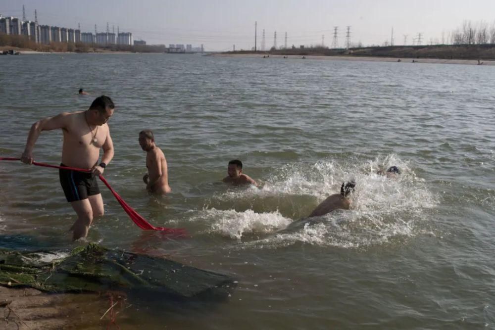 津门网姜涛：济宁冬游爱好者大年初一畅游大运河