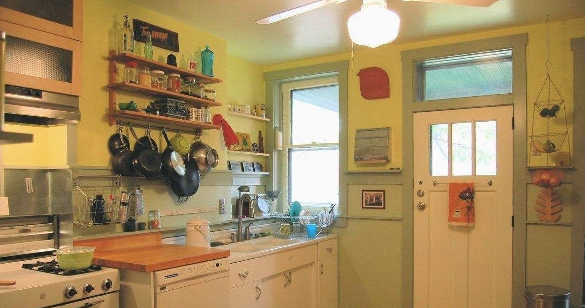 不论灶台有多大，这3样东西不能放，抓紧回家看看