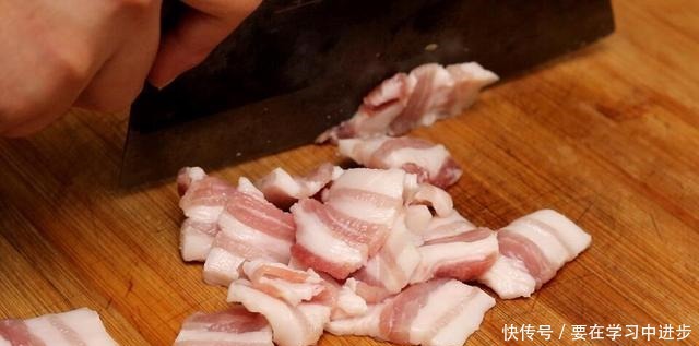 冰箱拿出来的冻肉,万万不要用水泡!教你一招,吃起来跟鲜肉一样