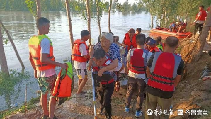 志愿|惠民县清河镇退役军人志愿服务队赴河南抢险救灾凯旋归来