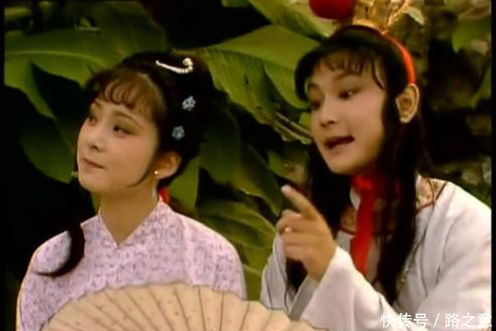 晴雯|晴雯对宝玉到底是怎么样的爱情?为什么要埋藏在内心深处?