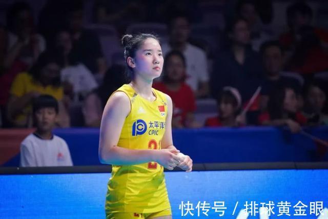 中国女排|中国女排5老将退位让贤,梅笑寒有望接班姚迪,倪非凡或取代林莉