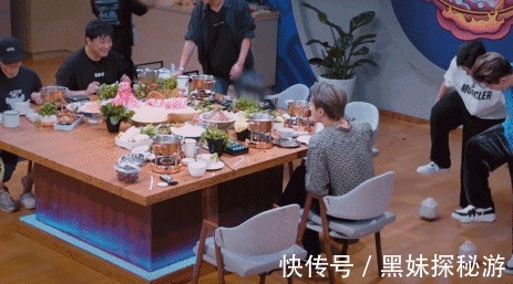 椰子|这街火锅局:王一博和刘宪华用脚开椰子,张艺兴玩游戏输给韩庚