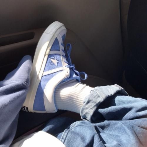 星星鞋|本以为1970s够美了,看到匡威这双“星星鞋”,00后爱到舍不得脱