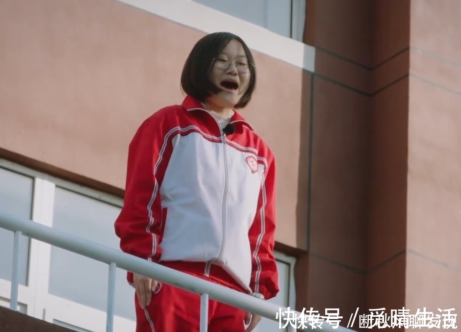 少年說:女孩吐槽媽媽不靠譜,事跡太搞笑,沒想到你是這樣的媽媽