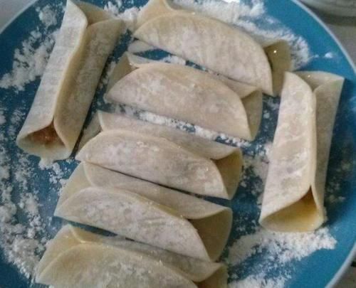 饺子|白菜别总包饺子,试试这样做,比饺子简单还好吃,孩子吃了十几个