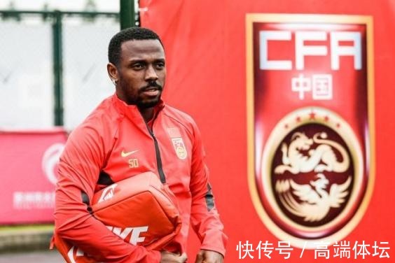 越南|洛国富C位复出!对阵越南将首发打满90分钟
