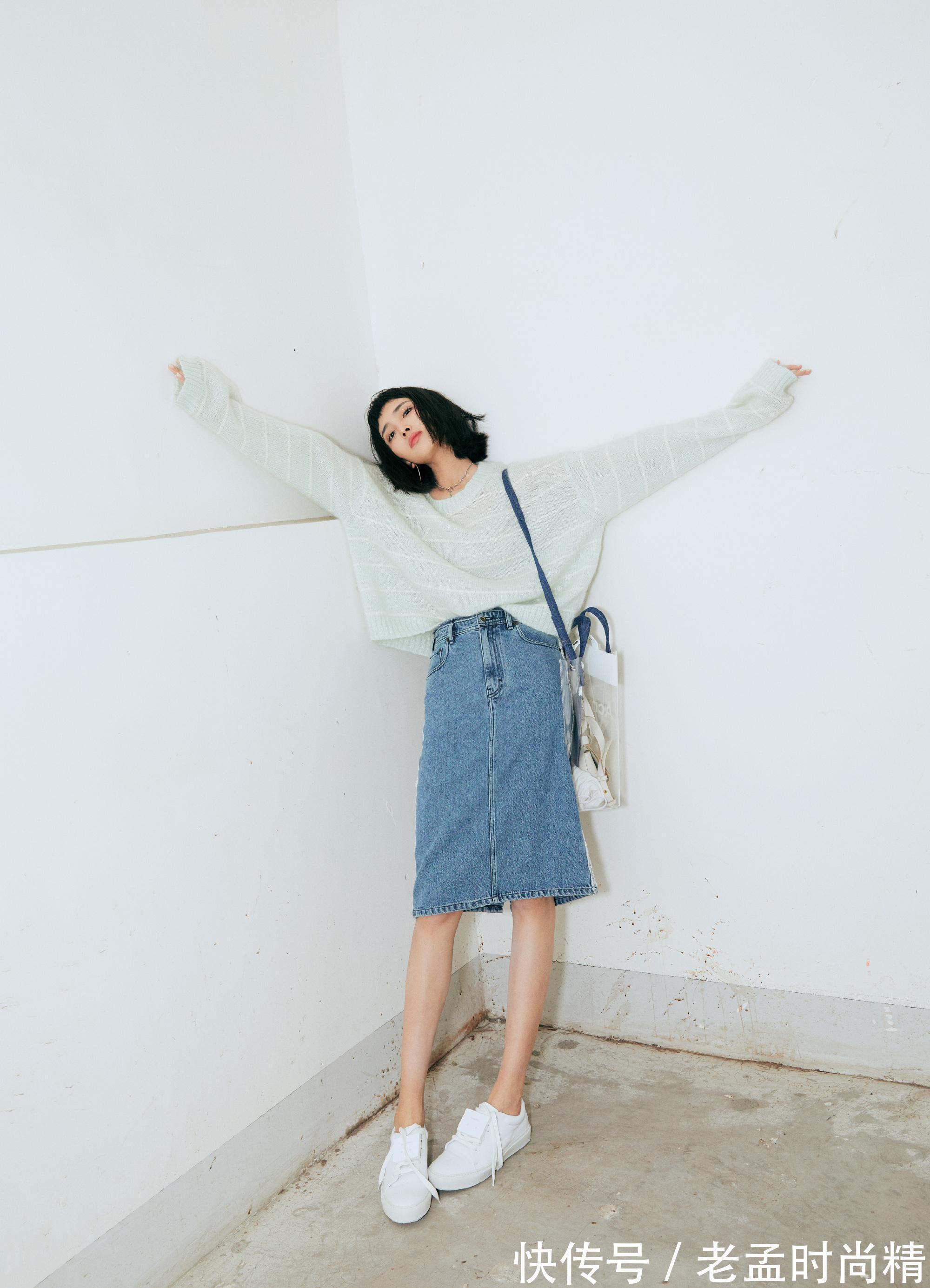 半身 王紫璇黑白基础款也不单调,“纸片身材”像超模