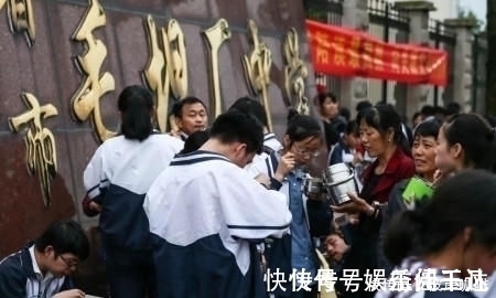 父母|8岁男孩过劳猝死,临终前说了7个字,让所有父母沉痛深思……