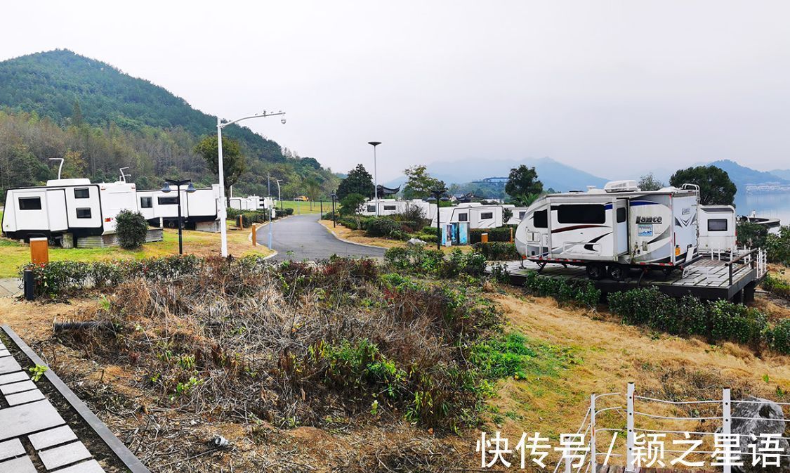 东钱湖|东钱湖畔的房车基地：荒废闲置，无人问津，成了婚纱照拍摄胜地