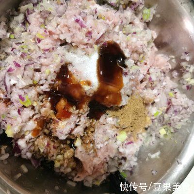 洋葱沫|妈妈最拿手的肉火烧，被我偷学到了
