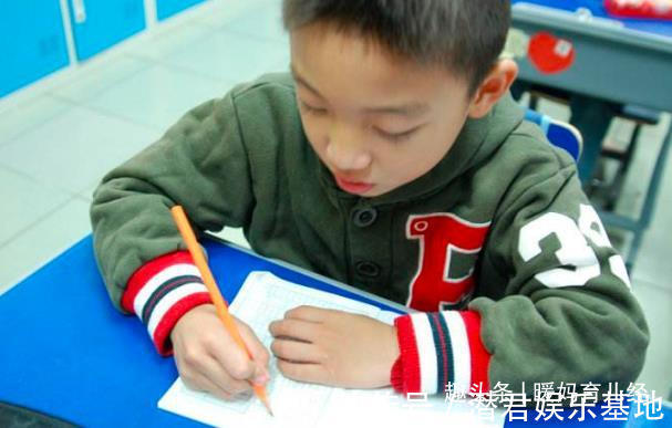 孩子|如果你家有儿子,这4句话要“烂在肚子里”不能说,开玩笑也不行