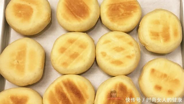 细腻|3个鸡蛋,一碗面粉,老阿姨教你做喜饼,口感细腻香甜柔软