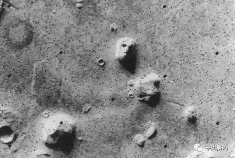 17张令人毛骨悚然的太空照片，展示宇宙的恐怖