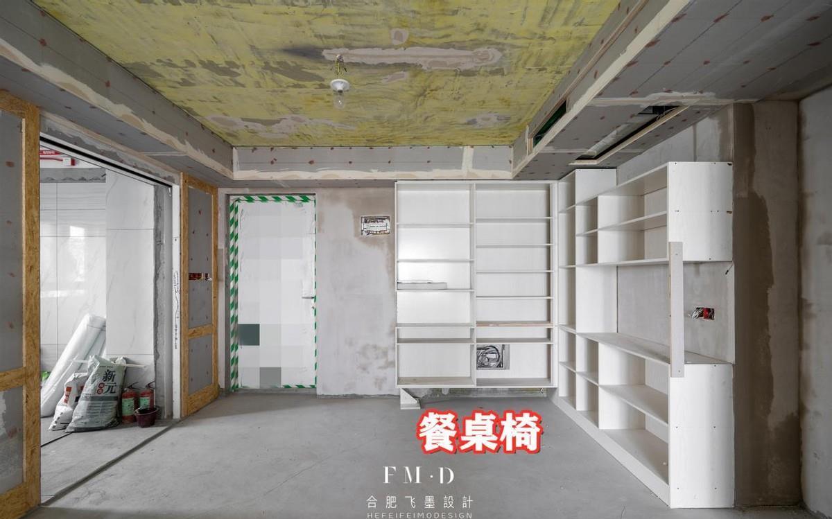妙招|玄关+餐厅，这次真找到装修妙招，只装一个转角柜，收纳完全够用