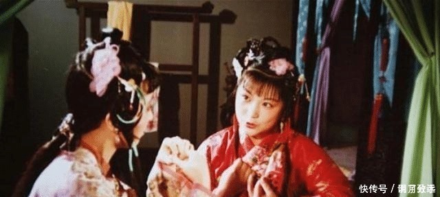 王妃|红楼梦里最假的人,行为举止连刘姥姥都不如,却是十二金钗之一!