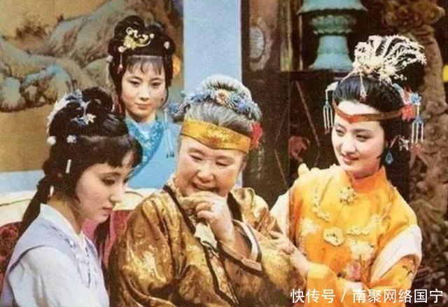 外孙女|贾母那么有钱,又那么疼爱林黛玉,为啥每月就只给她几百钱?