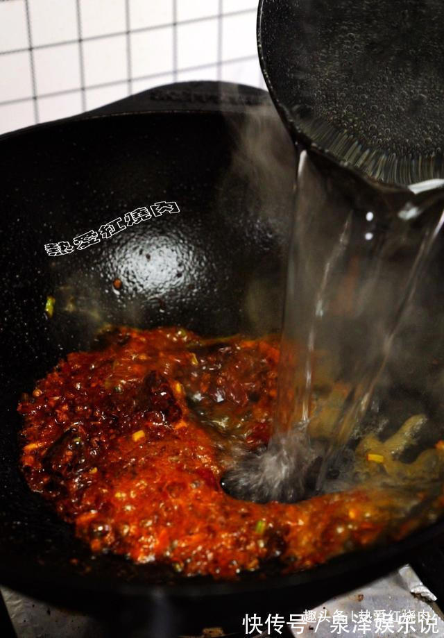 花椒面|鸡胸肉的这个做法超好吃,又滑又嫩麻又辣,鲜香开胃真下饭