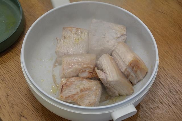 荷叶饼肉夹馍，卤肉软糯浓香有窍门，荷叶饼一次发酵省时间