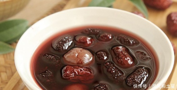 春天,女人要常喝這湯,紅棗和它一起煮,氣色紅潤睡得香,別錯過!