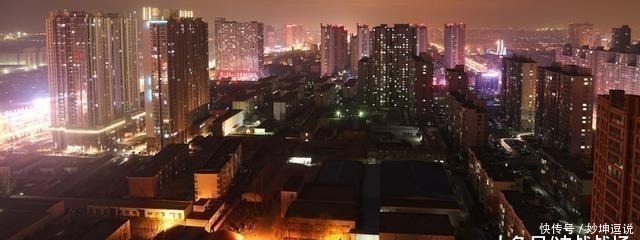 许多人称|只读过一年书,靠房地产和建墓园赚百亿,孙子开宾利被面包车撞死