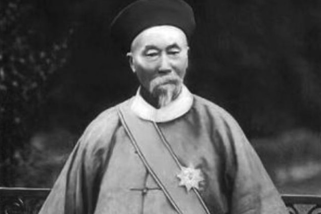 急中生智|李鸿章宴请美国人,吃到一半菜没了,他急中生智发明一道菜,大受好评