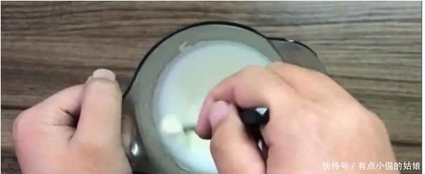 融入|旺仔牛奶糖能融入旺仔牛奶吗看完网友的实验,我就买了