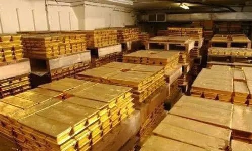 岳飞|岳飞年俸禄有72000贯,换算成人民币是多少?可谓是人生赢家了!