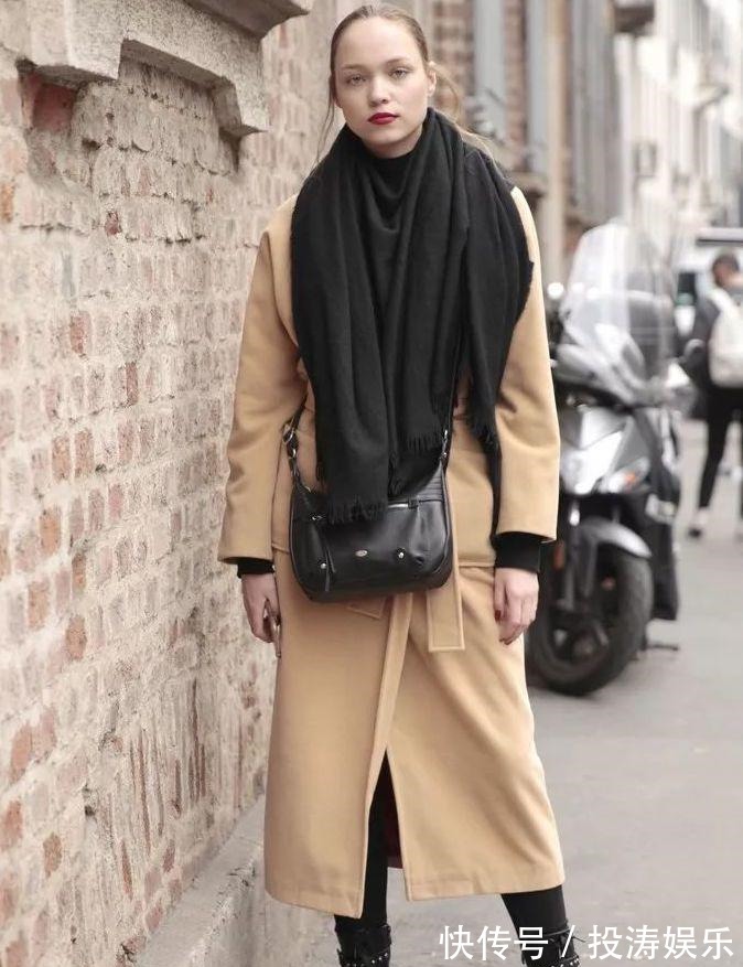 驼色 大衣买什么色不容易过时这5个颜色很经典,秋冬搭配好时髦