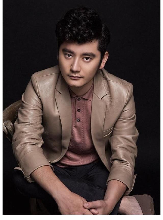 霍尊|接棒吳亦凡霍尊的人來了：是湖南衛(wèi)視《天天向上》的主持人錢楓