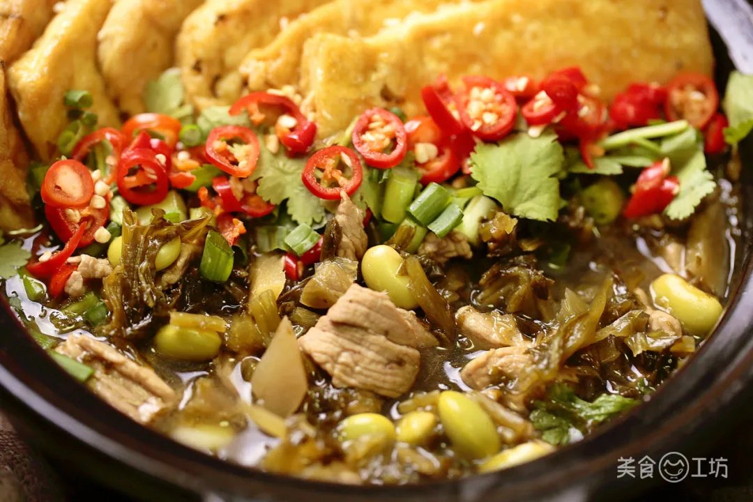 豆腐|豆腐的经典吃法，3个人一大锅，顶饱