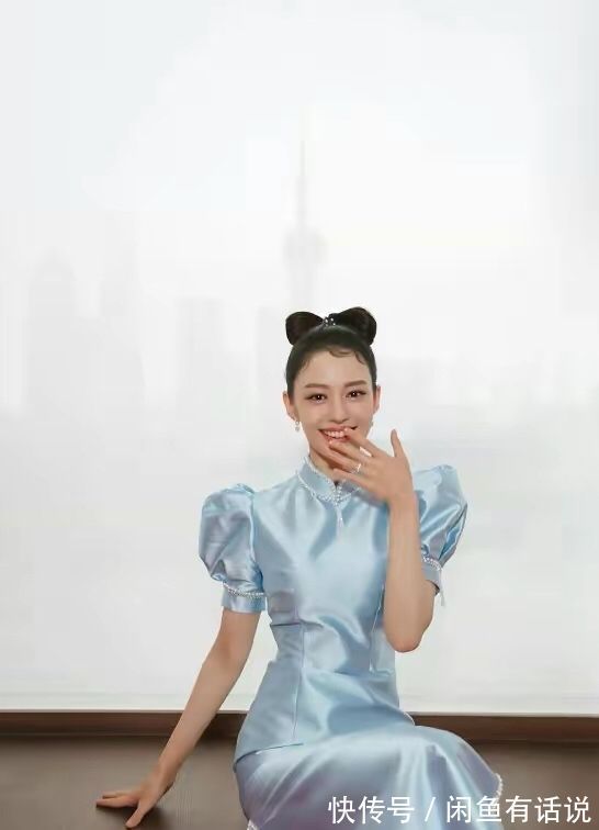 中国传统文化 郎朗两口子合体,吉娜穿旗袍“小蛮腰”太抢镜,别人P都不敢这样P