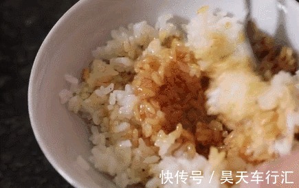 米饭|熬猪油时,万万不可只放盐,加点它,猪油又白又香,放1年都不坏