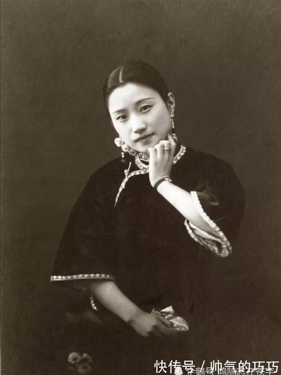 朋友妻&民国名媛陆小曼的美照,不落凡尘,徐志摩直言她的眼光中荡着春情