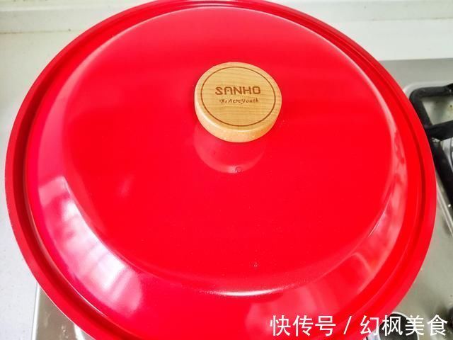 炒茄丝|我家最受欢迎的家常菜，既简单又营养，一周吃两次，雷打不动