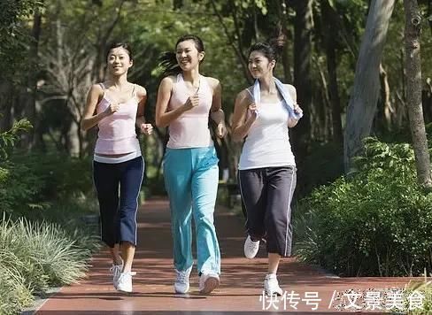 睡眠质量|天天早上慢跑一小时对身体好吗?看完这个你就知道了!
