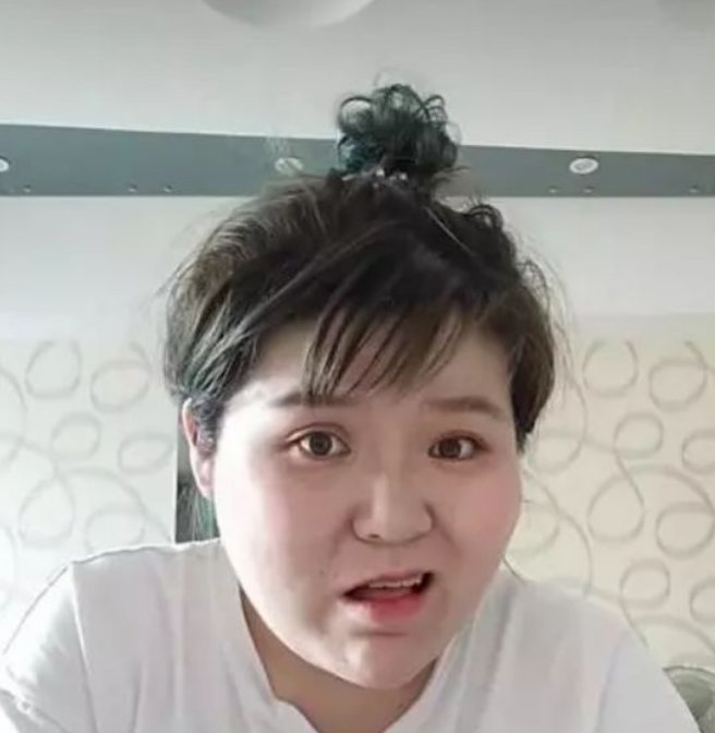 曝光|网红林晚晚为何迟迟不肯露脸?当她正面照曝光后,好像明白了