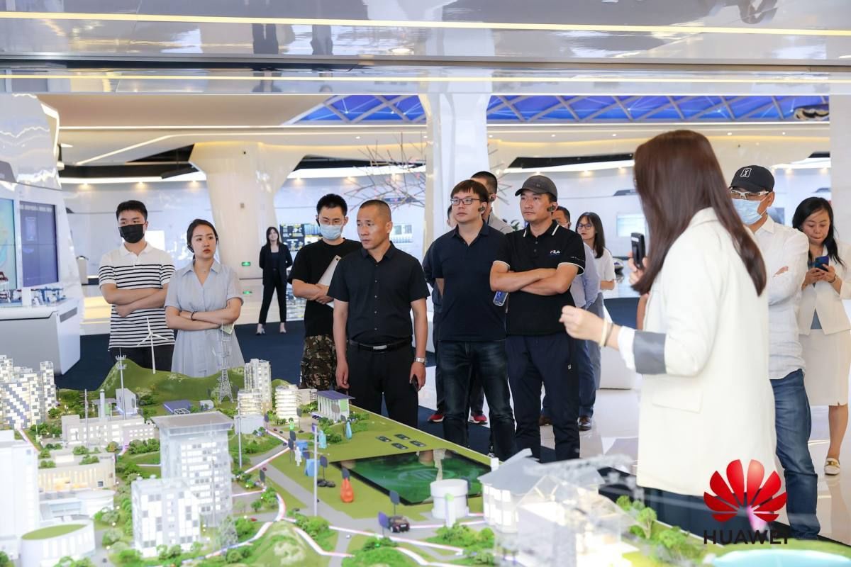 化学反应|华为云携手知名投资人，会对创业者产生什么化学反应？
