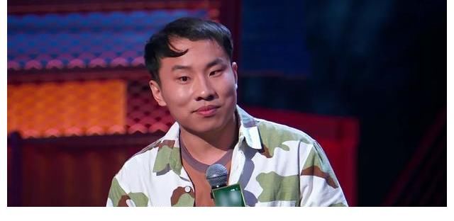 脫口秀大會|“丑男”內(nèi)卷