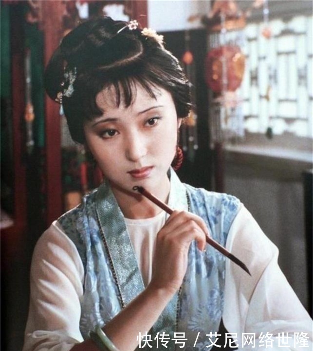  红楼|红楼女子何其多，为何宝玉只爱黛玉，只是因为她的内在美吗？