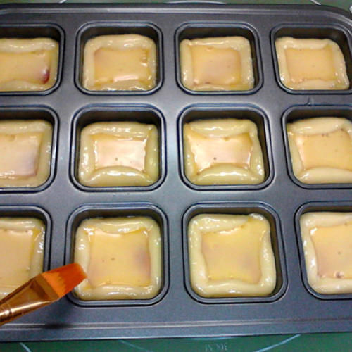 迷你香葱芝士火腿小方包，葱香浓郁，味道不错哦