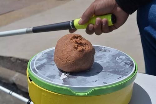 饵水比|醒饵这个事,做好了渔获翻倍不奇怪,做不好喂鱼鱼不吃