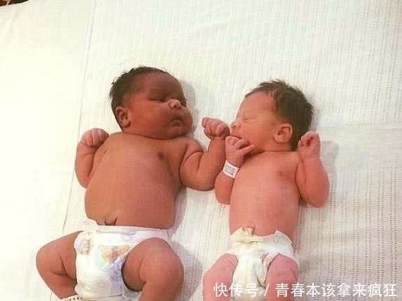 医生|小家伙在妈妈肚子里“撑裂”肚皮,医生吓坏差点拒绝接生