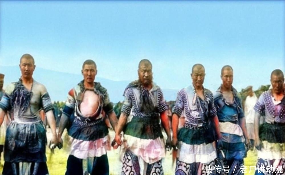 慈禧太后|老照片:真实的清宫大内侍卫,个个武艺高强,图7是慈禧太后贴身侍卫