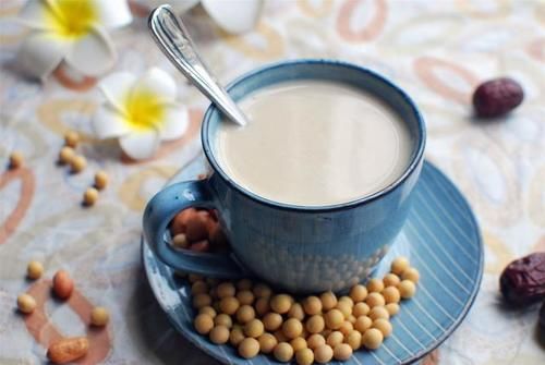  适量|闺蜜拿“它”当水喝，难怪40岁了还像20岁的小姑娘，真让人羡慕