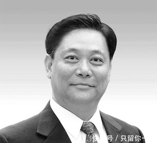 京剧|京剧大师张学津一生无子,逝世后全体徒弟跪拜:我们都是您的儿子