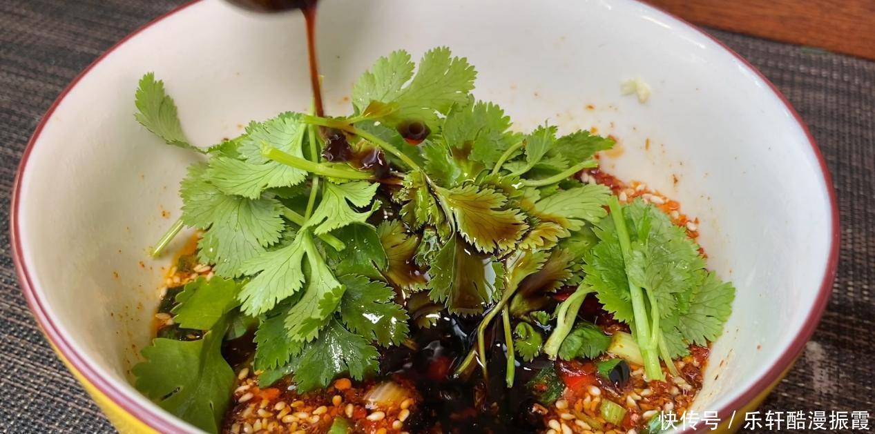 杏鲍菇这样做就是好吃,宁愿不吃肉也不能错过,一天三顿吃不够