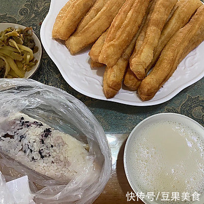 快手|这道老上海粢饭团简单快手，超下饭