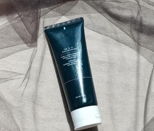 洗面奶什么牌子好用？公认便宜又大腕的洗面奶回购清单，好用不贵